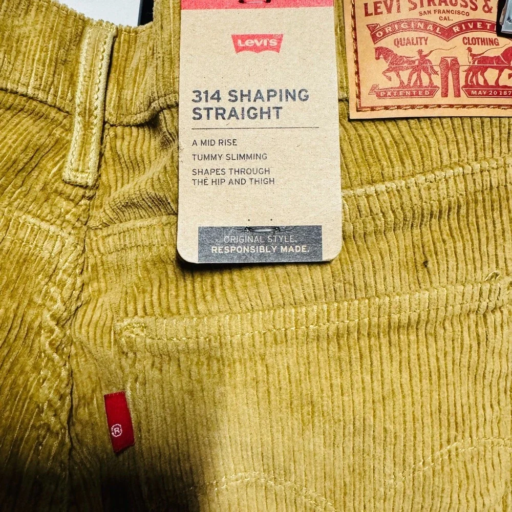 Levi's 314 Shaping Straight‎ Corduroy Pants Tan Size 32x30 NWT Mid Rise Men's